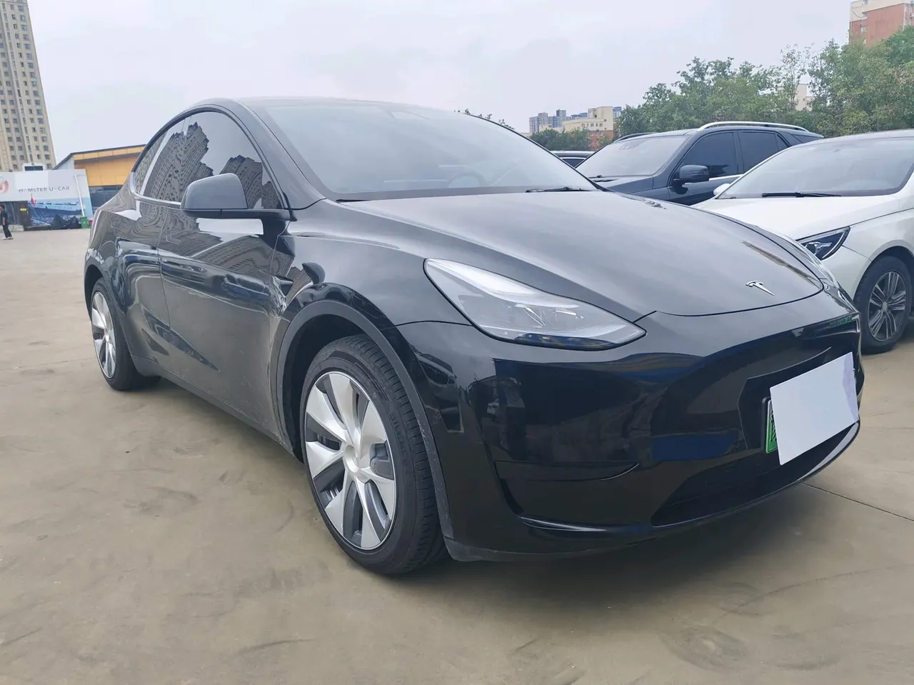Tesla 2022 Model Y rear-wheel drive version automatic transmission 3