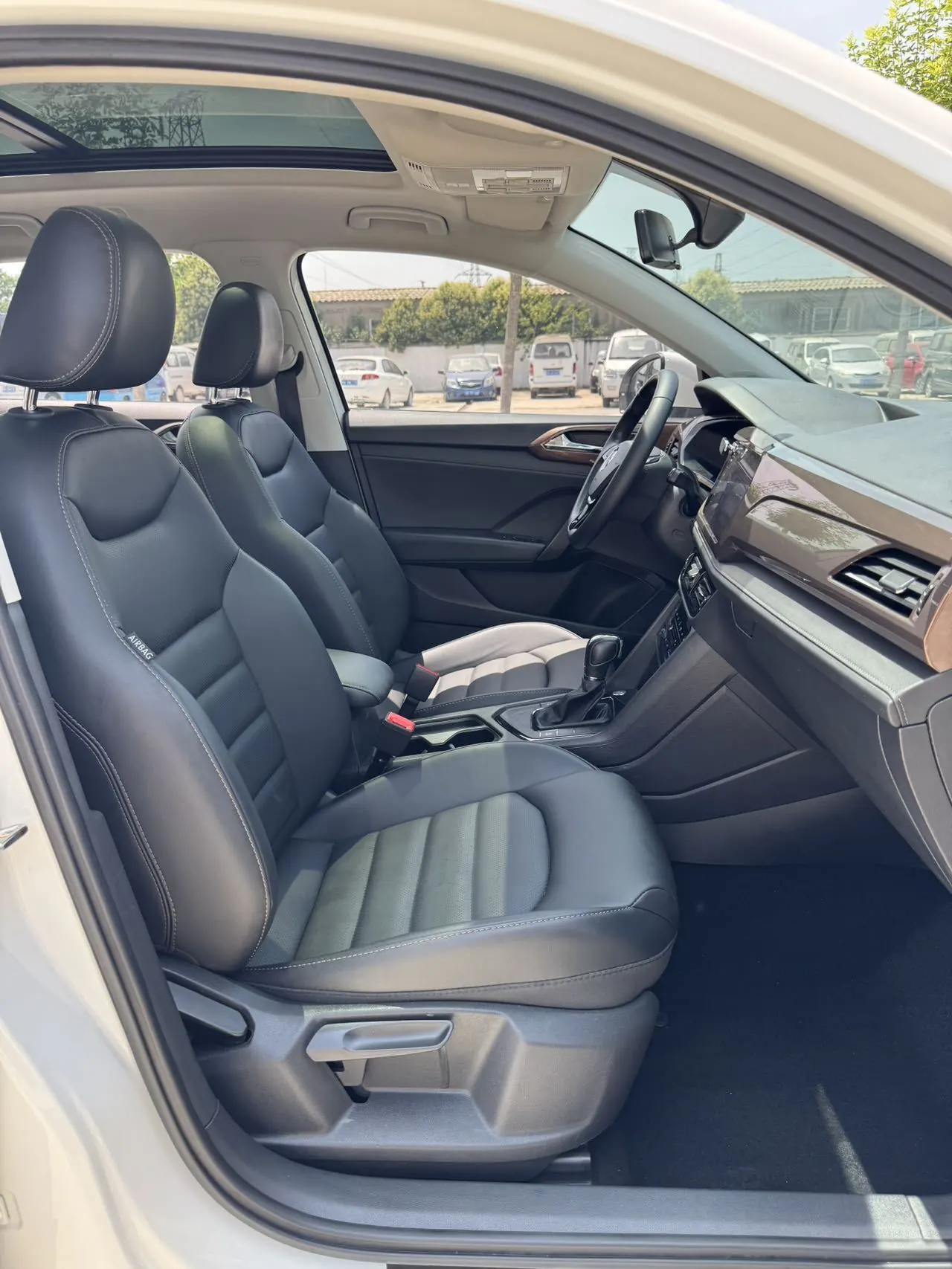 Volkswagen 2022 Tuyue 1.4TSI 280TSI Two-Drive Deluxe Automatic Gear 7