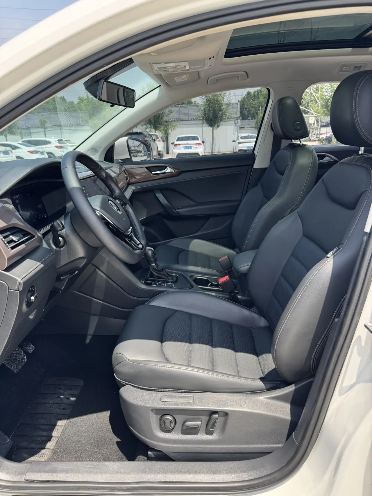 Volkswagen 2022 Tuyue 1.4TSI 280TSI Two-Drive Deluxe Automatic Gear 9