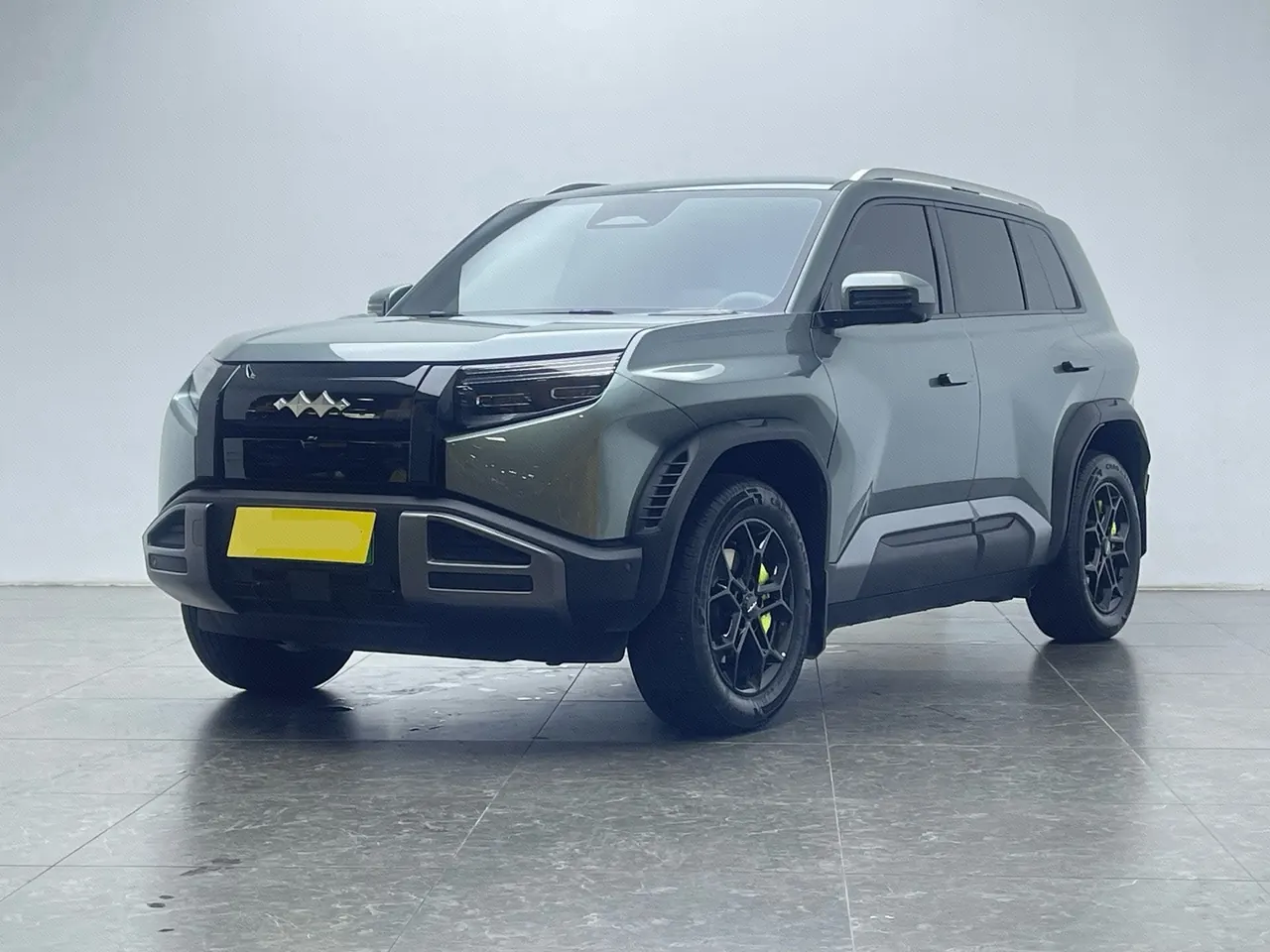 打开图片灯箱:FangChengBao 2026 titanium 3 620KM rear drive flash charge version automatic gear