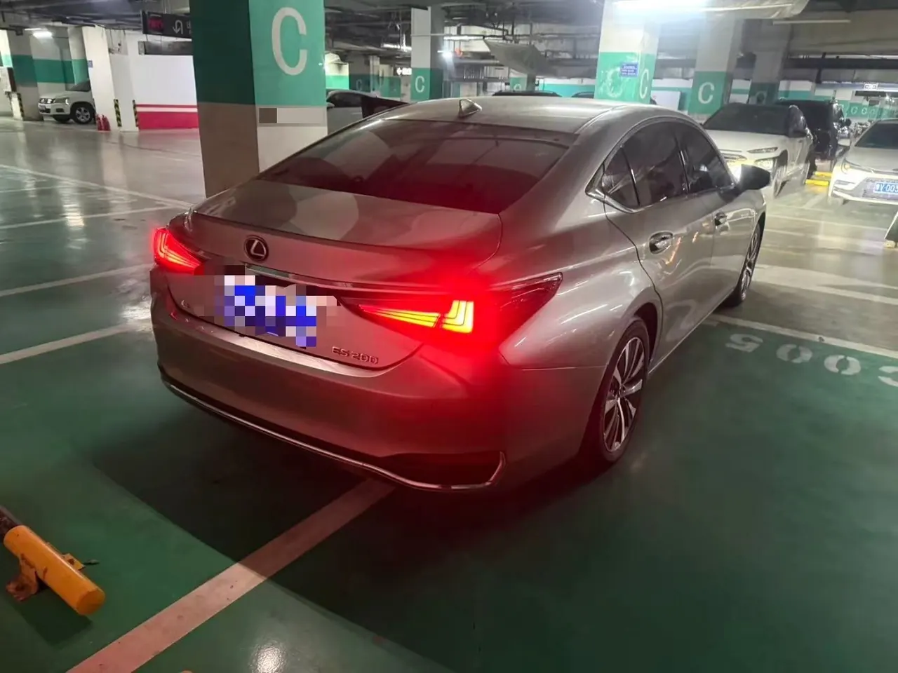 Lexus ES (Imported) 2020 ES200 2.0 Stepless Premium Edition Automatic Gear 8