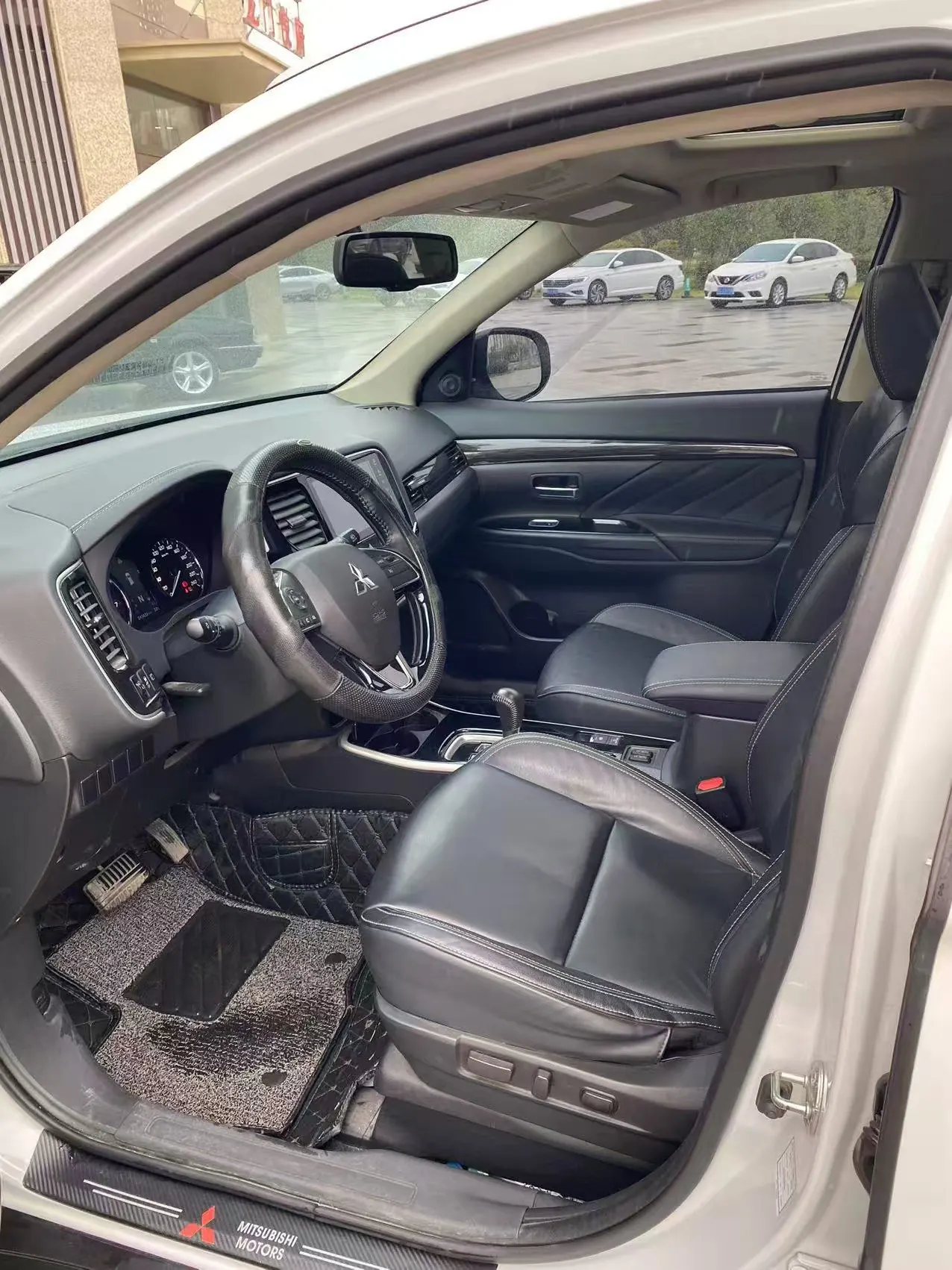 Mitsubishi 2020 Outlander 2.0 Stepless Two-Drive Smooth Edition 5-seat Automatic Gear 3