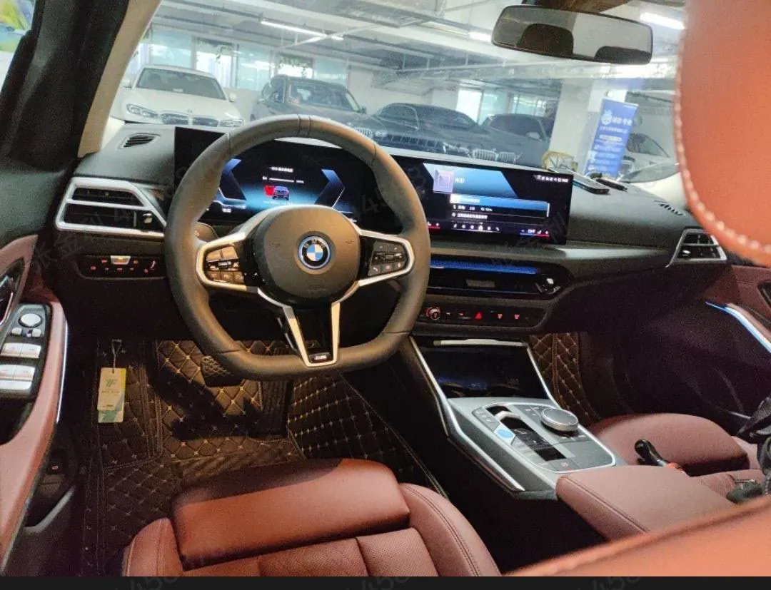 BMW 2026 i3 eDrive 35 L automatic gear 4