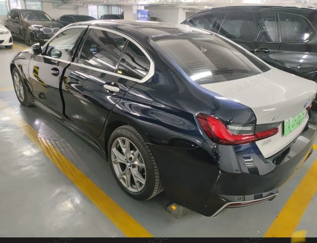 BMW 2026 i3 eDrive 35 L automatic gear 7