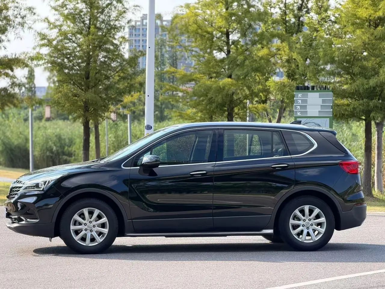 Buick 2020 Angkewei 1.5T 20T Two-Drive Luxury Automatic Gear 3