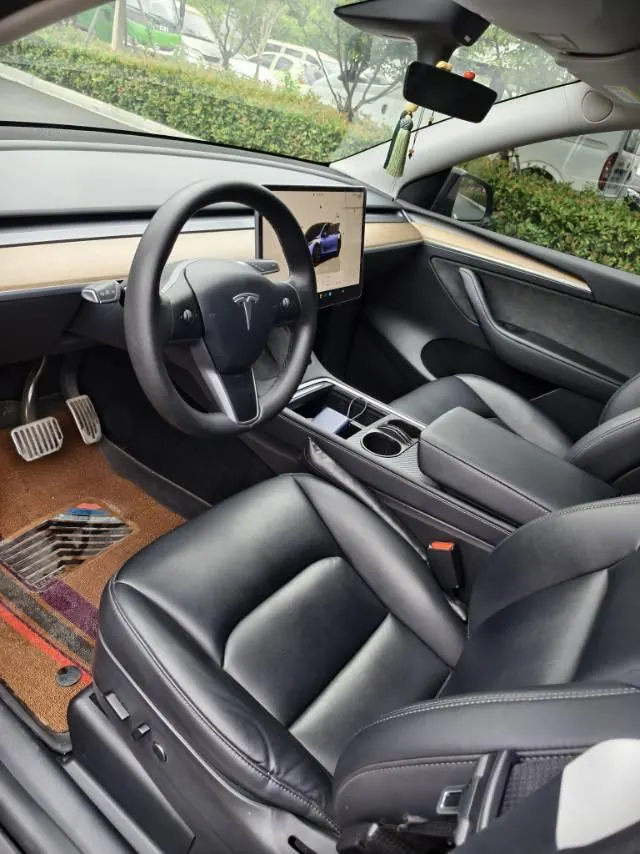 Tesla 2022 Model Y rear-wheel drive version automatic transmission 6