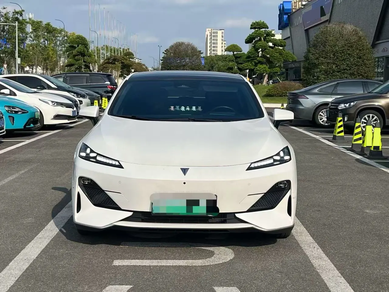 ChangAn Deepal 2023 SL 03 200Max Range-extended Automatic Gear 5