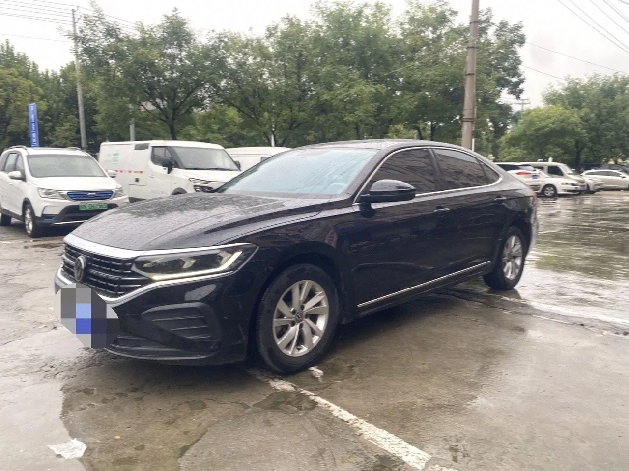 Open image lightbox: Volkswagen 2023 Passat 1.4TSI 280TSI Business Edition Automatic