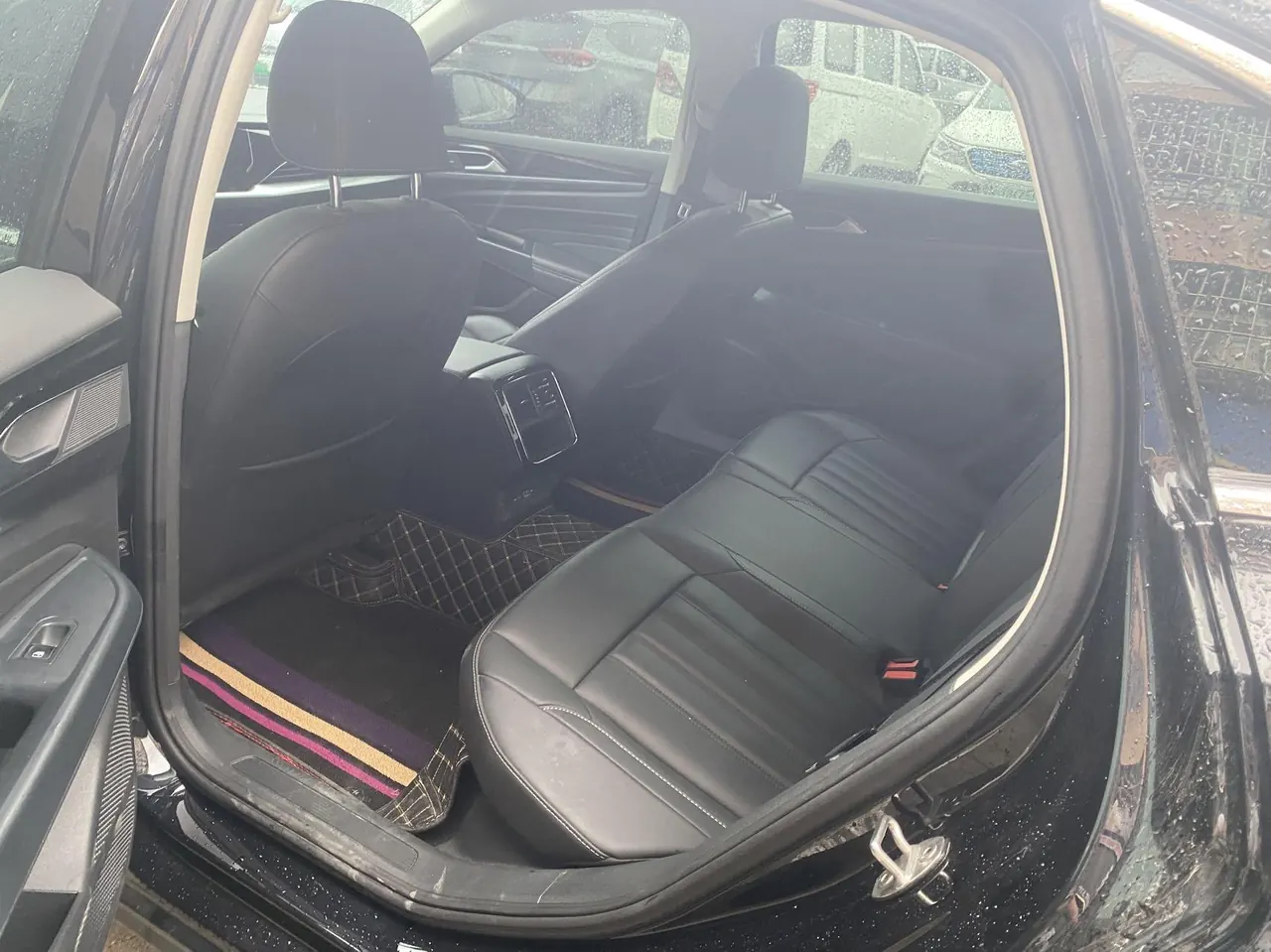 Volkswagen 2023 Passat 1.4TSI 280TSI Business Edition Automatic 3