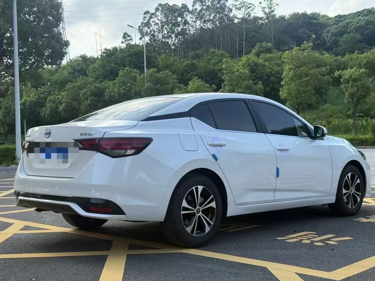 Nissan 2023 Sylphy 1.6 Stepless Pleasant Edition Automatic Gear 7