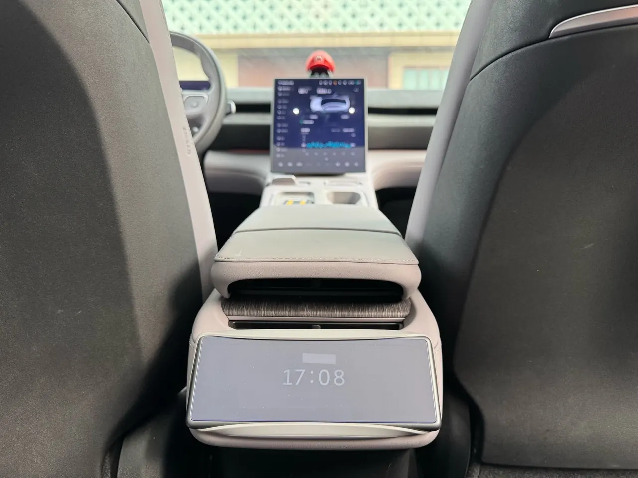 NIO 2023 EC6 75kWh automatic transmission 11