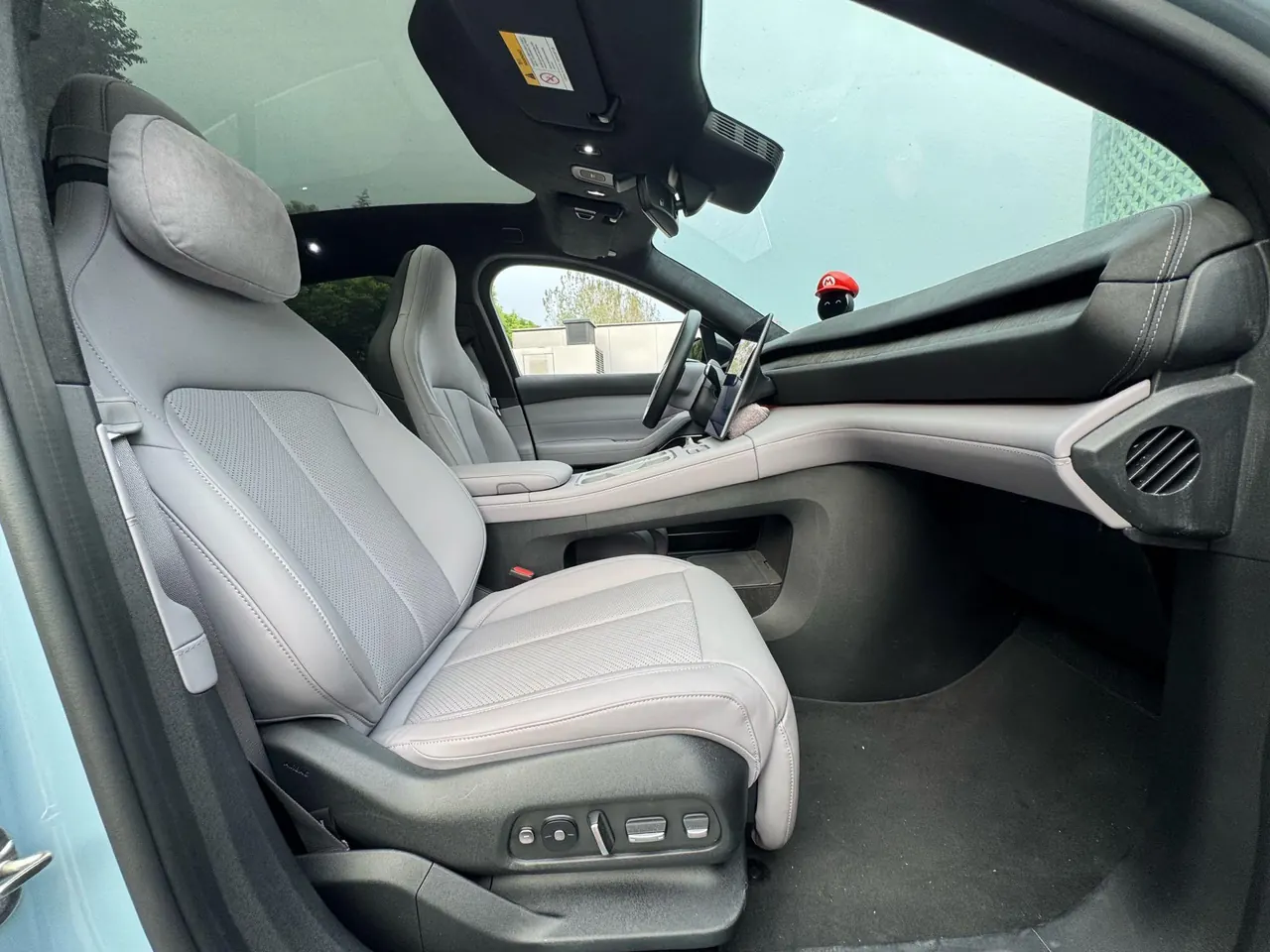 NIO 2023 EC6 75kWh automatic transmission 6