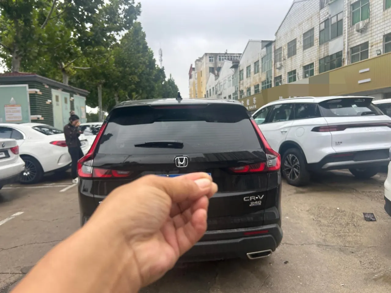 Honda 2026 CR-V 1.5T CVT 240TURBO Global 30-Year Legacy Edition Two-Wheel-Drive Active Model Automatic Transmission 4