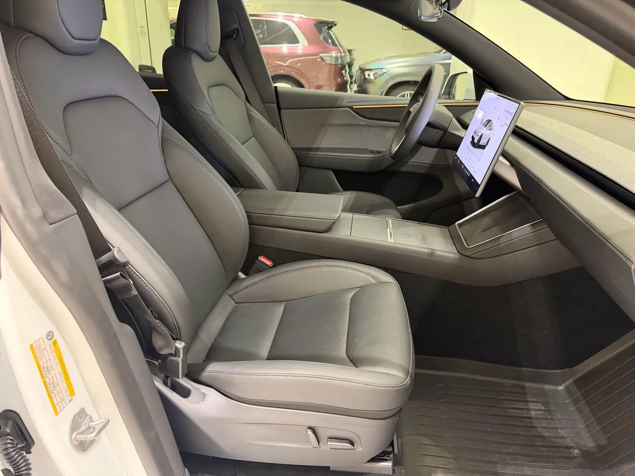 Tesla 2026 Model Y Rear-Wheel-Drive Automatic 9