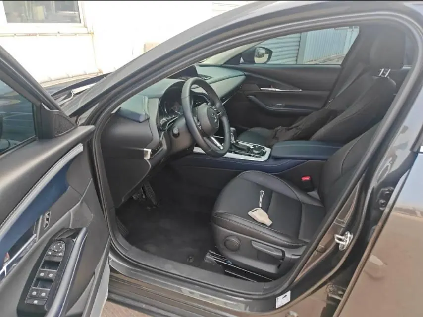 Mazda 2022 CX-30 2.0 Yayue automatic transmission 4