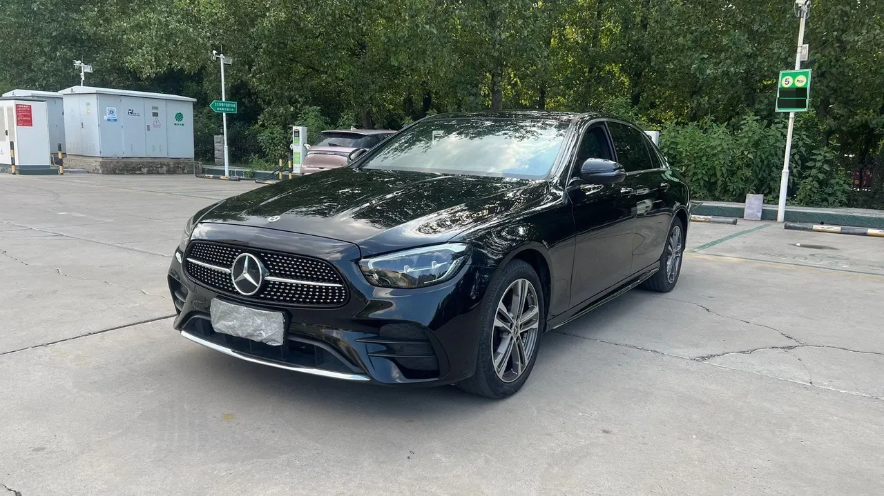 Open image lightbox: Mercedes Benz E-Class 2022 E 260 L 2.0T Sports Automatic