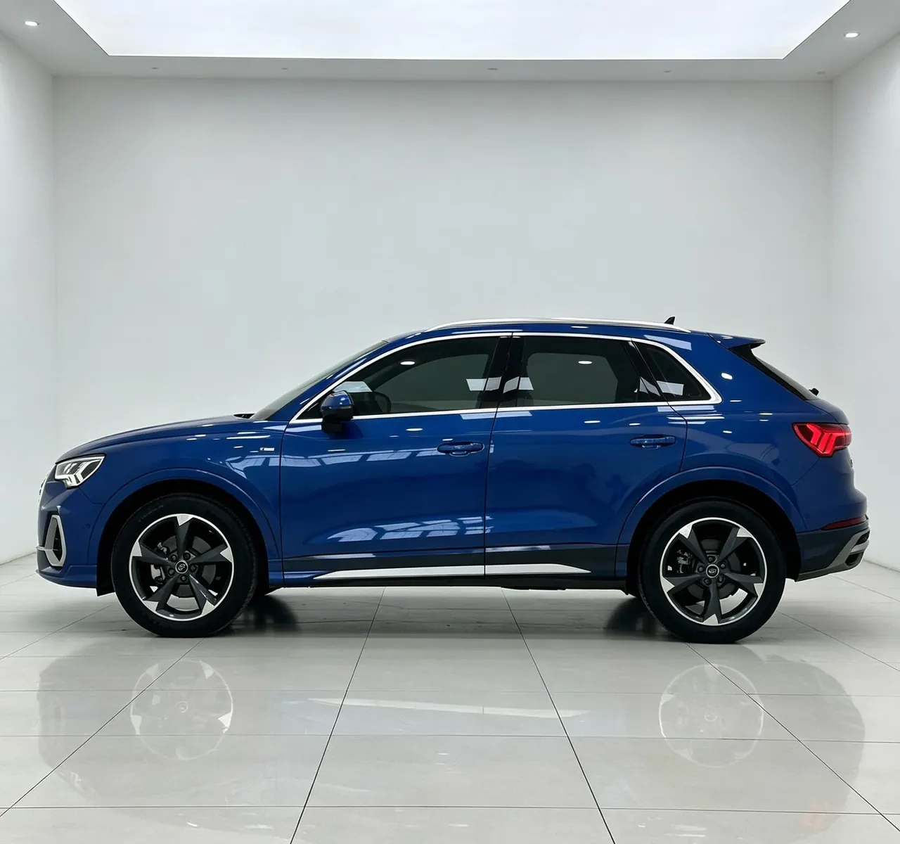 Audi 2023 Q3 1.4TFSI 35TFSI Fashion Dynamic Automatic 8