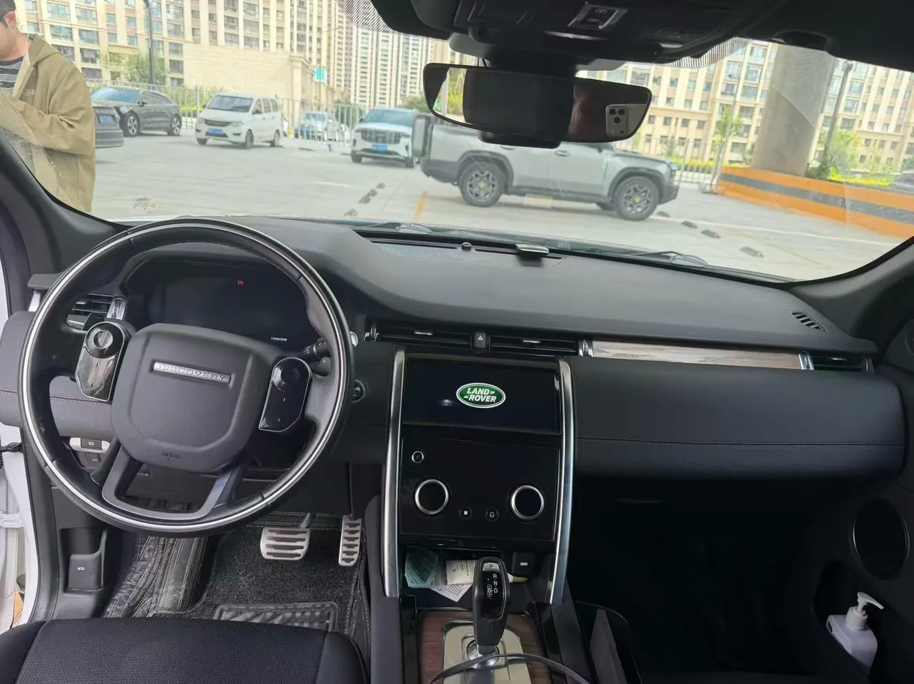 Land Rover 2020 Discovery Sports Edition 48V 2.0T 249PS R-Dynamic S Performance Edition Automatic Gear 2
