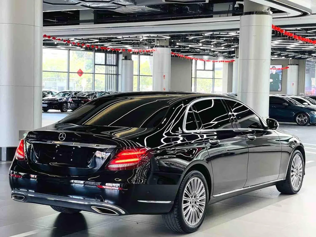Mercedes Benz E-Class 2020 E 300 L 2.0T Special Edition (Modified) Automatic Gear 9