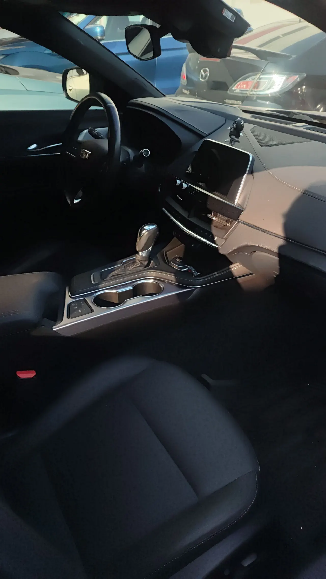 Cadillac 2022 CT4 2.0T 28T luxury automatic gear 3