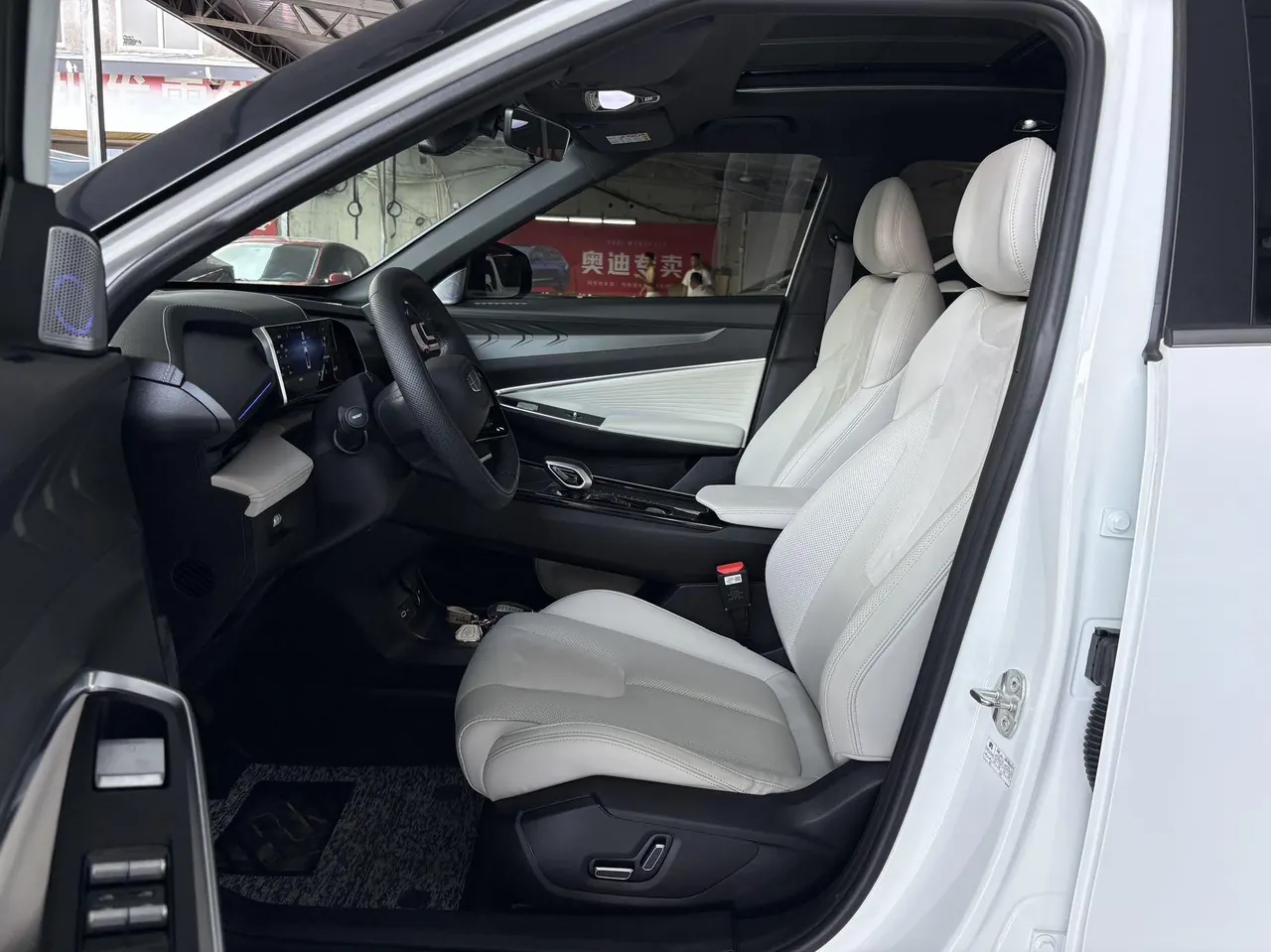 Geely 2023 Boyue COOL 1.5TD COOL Smart Automatic 4