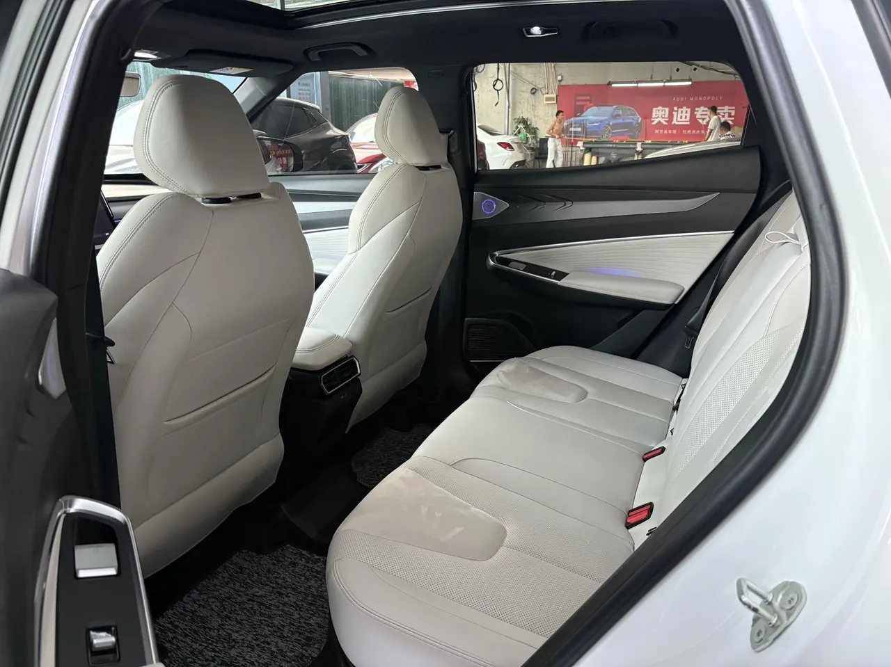Geely 2023 Boyue COOL 1.5TD COOL Smart Automatic 6