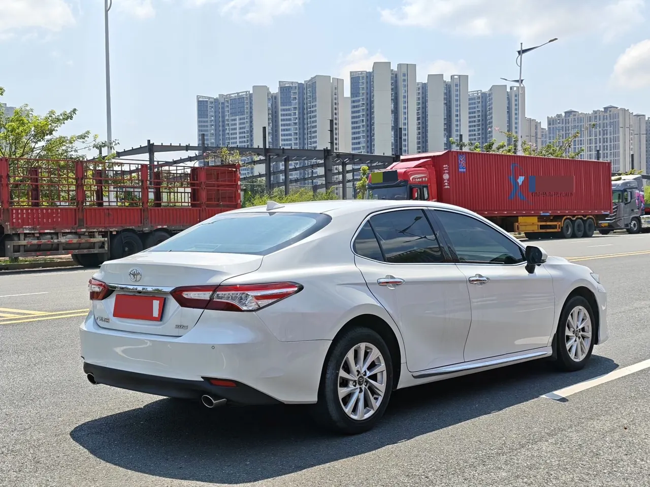 Toyota 2023 Camry 2.0G Stepless Deluxe Edition Automatic Gear 6