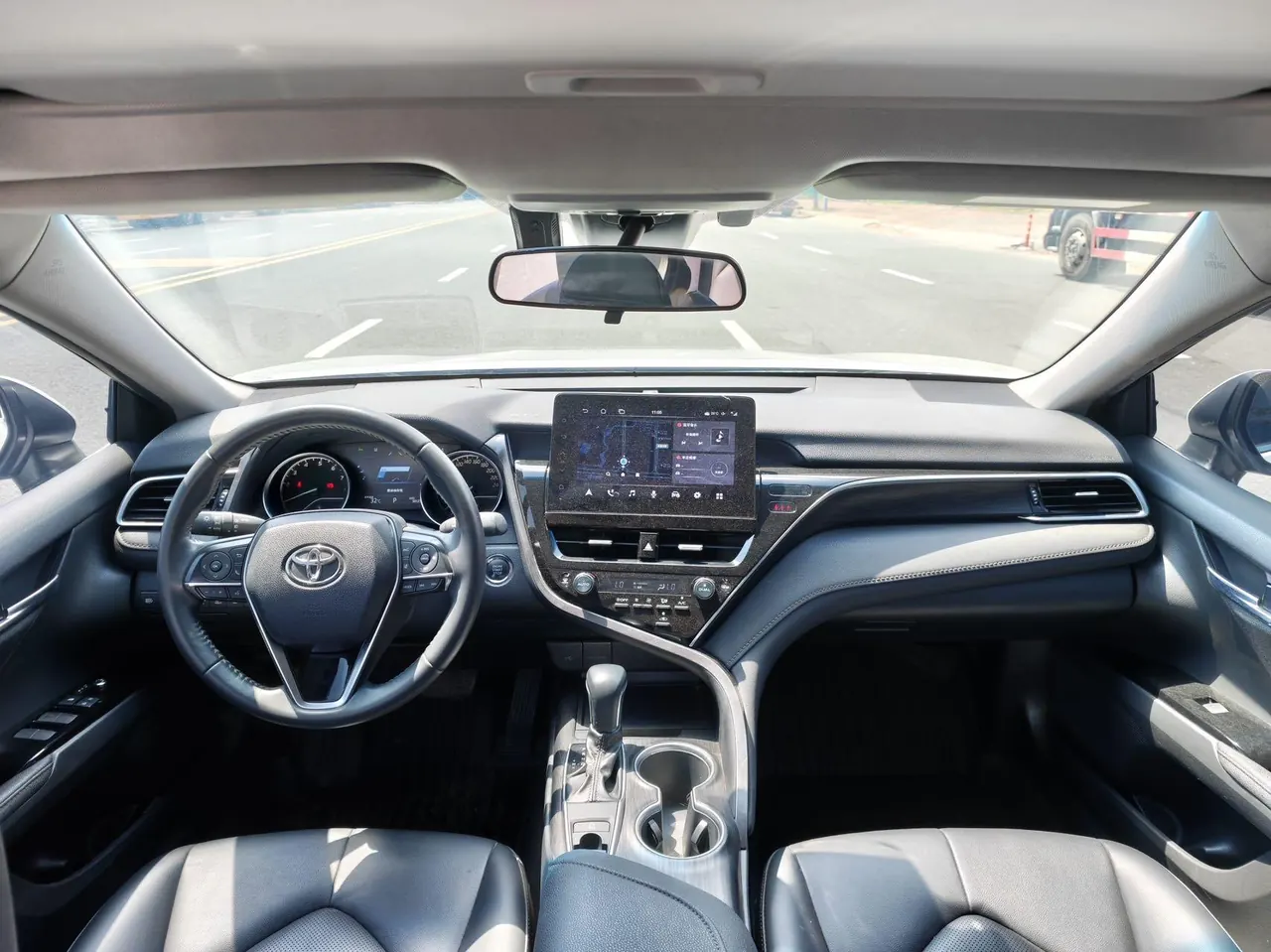 Toyota 2023 Camry 2.0G Stepless Deluxe Edition Automatic Gear 7