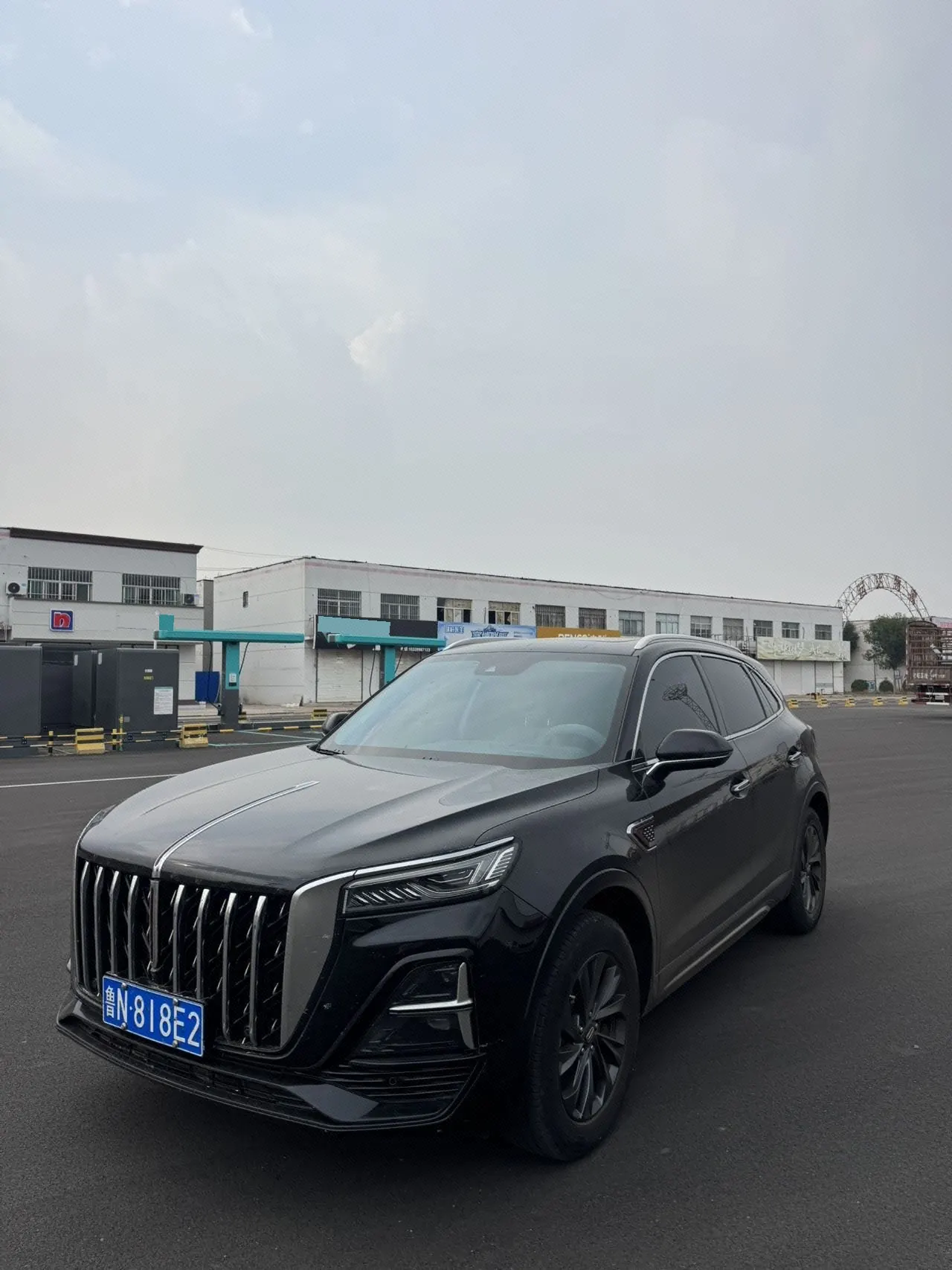 Open image lightbox: HongQi 2023 HS5 2.0T Flag Enjoy Pro Edition Automatic Gear