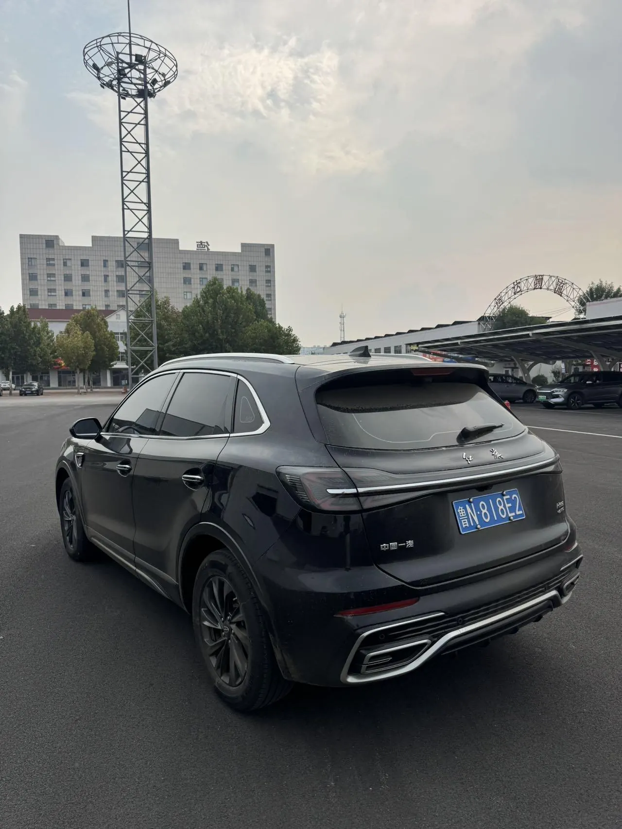 HongQi 2023 HS5 2.0T Flag Enjoy Pro Edition Automatic Gear 6