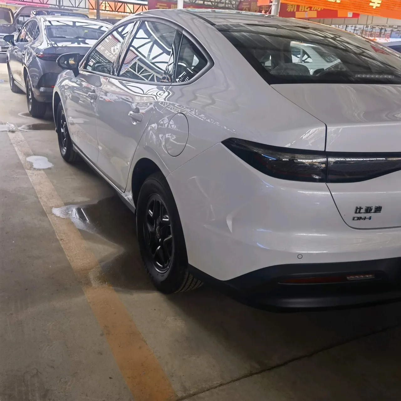 BYD 2026 seals 05 DM-i 1.5 stepless 128KM luxury automatic gear 4