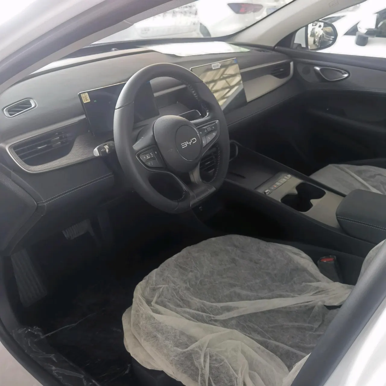 BYD 2026 seals 05 DM-i 1.5 stepless 128KM luxury automatic gear 5