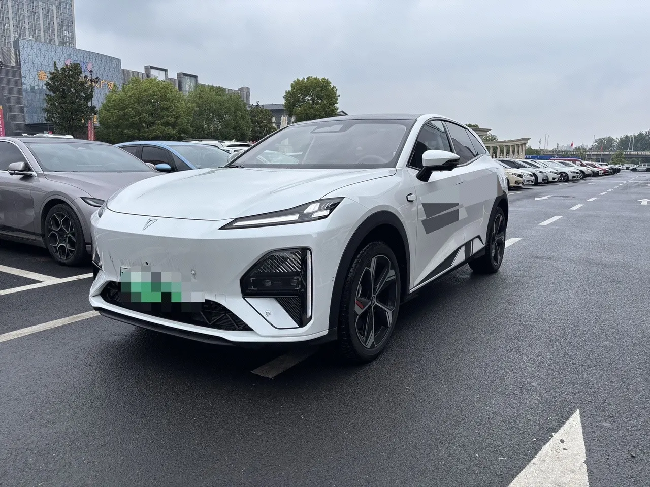 Open image lightbox: ChangAn Deepal 2026 S 07 630Ultra Huawei Gankun Laser Edition Automatic Gear