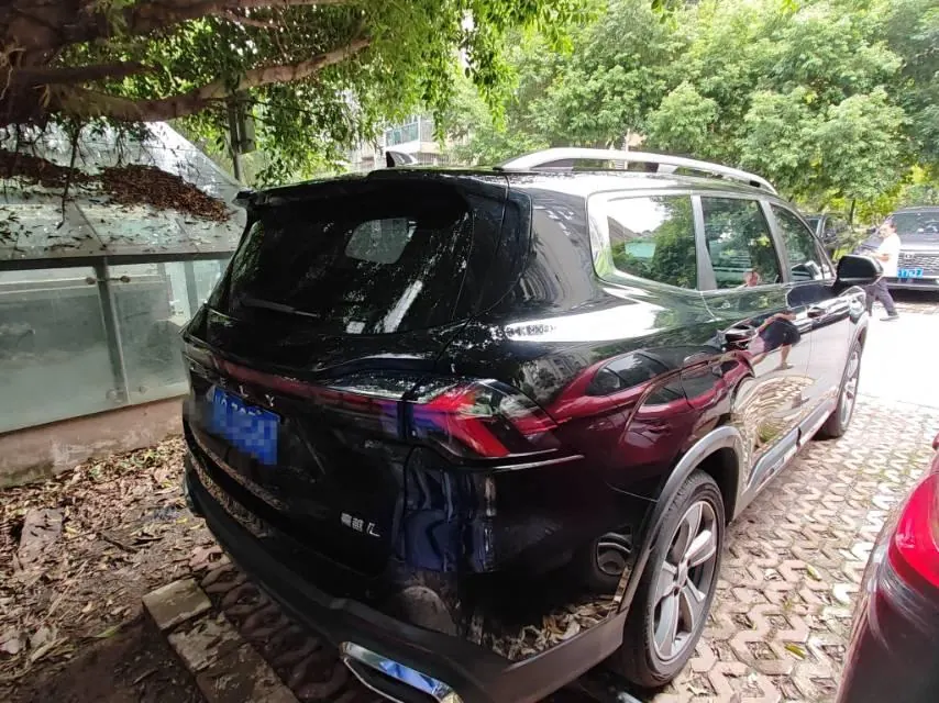 Geely 2023 Hao Yue L 2.0TD Luxury Automatic Transmission 3