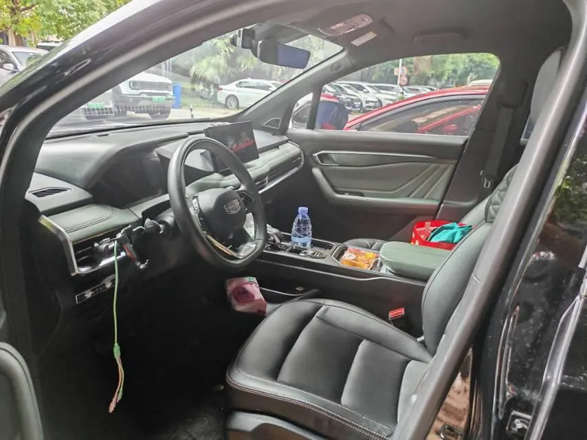 Geely 2023 Hao Yue L 2.0TD Luxury Automatic Transmission 5