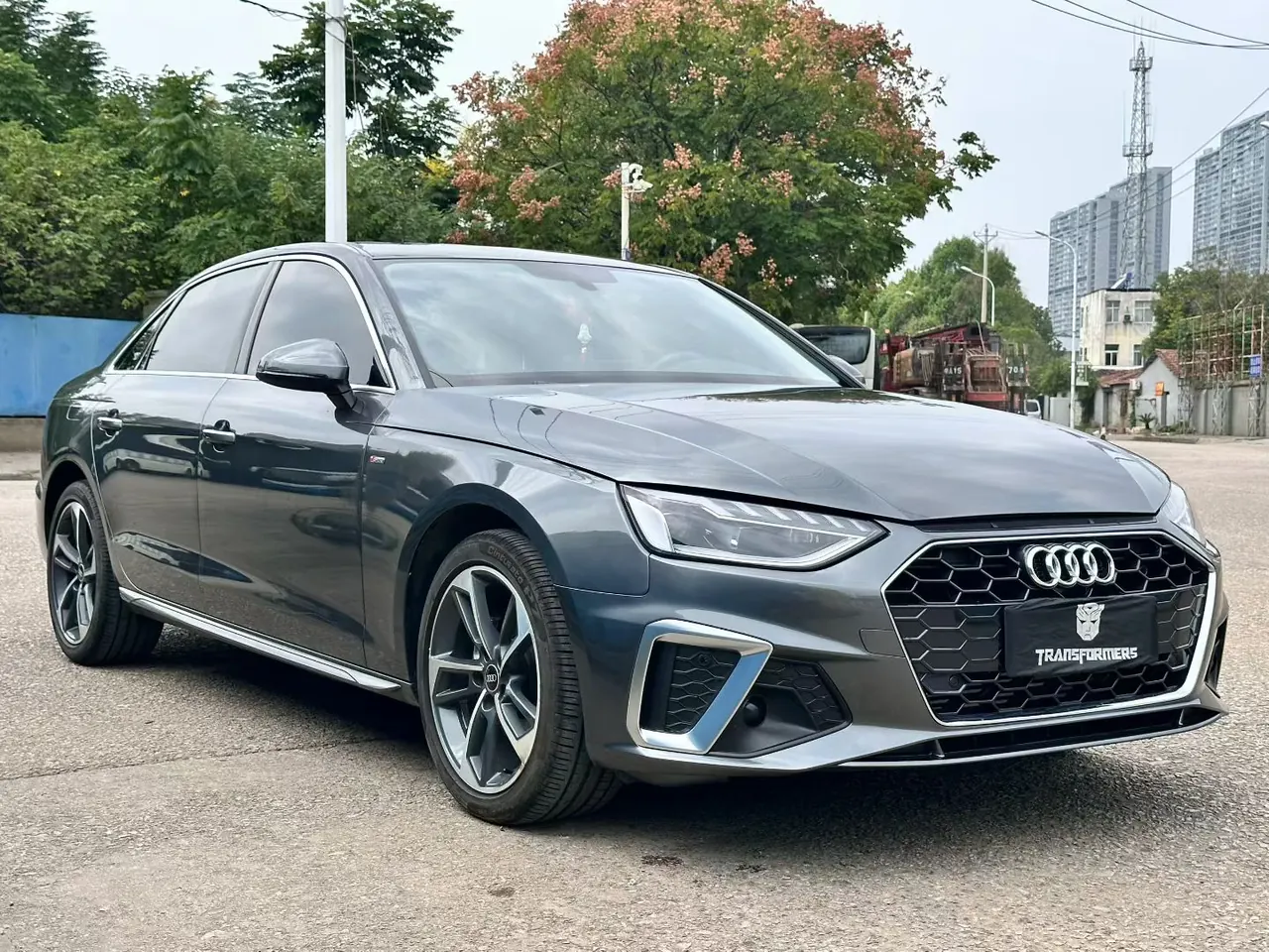 Audi 2023 A4L 2.0TFSI 40TFSI Fashion Dynamic Automatic 3