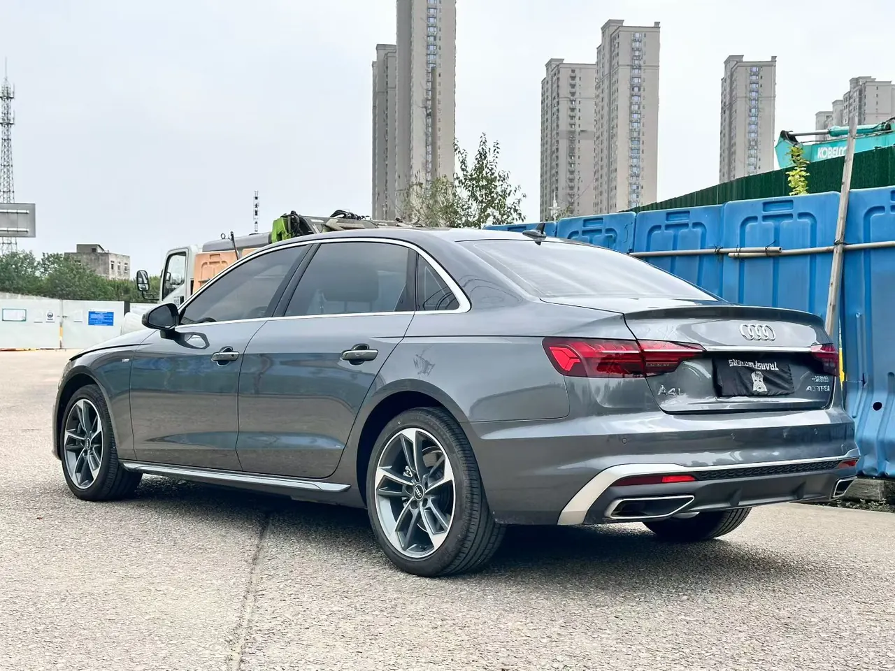 Audi 2023 A4L 2.0TFSI 40TFSI Fashion Dynamic Automatic 7