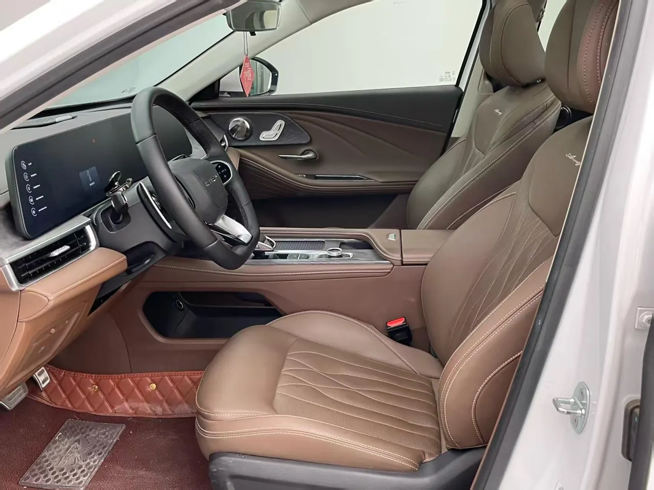 Chery 2023 Erez 8 2.0T High Energy Edition Automatic Gear 2