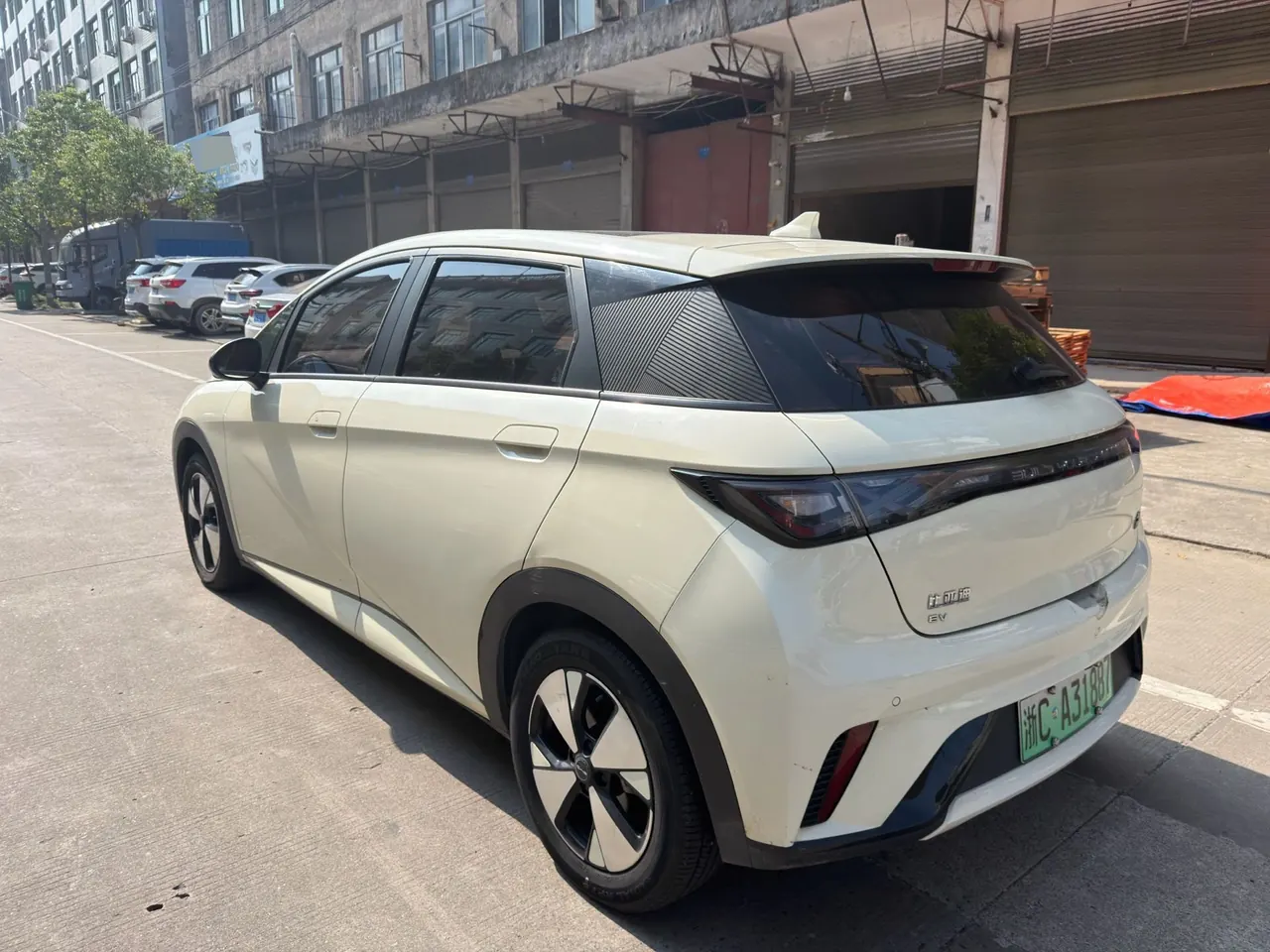 BYD 2023 Dolphin 420km Fashion Edition Automatic 6