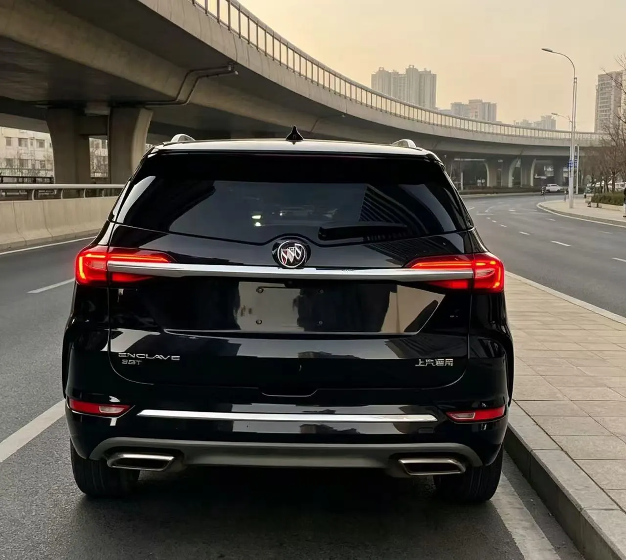 Buick 2020 Angke Flag 2.0T 28T Two-Drive Luxury Automatic Gear 4