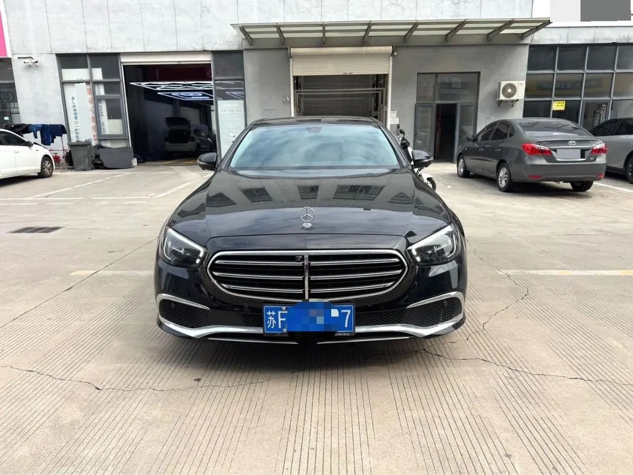 Mercedes Benz E Class 2023 E 300 L 2.0T Luxury Automatic Gear 2