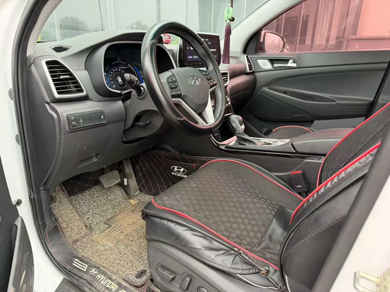 Hyundai 2020 Tousheng 1.6TGDi 280TGDi GLS Two-Drive Fashion Edition Automatic Gear 2