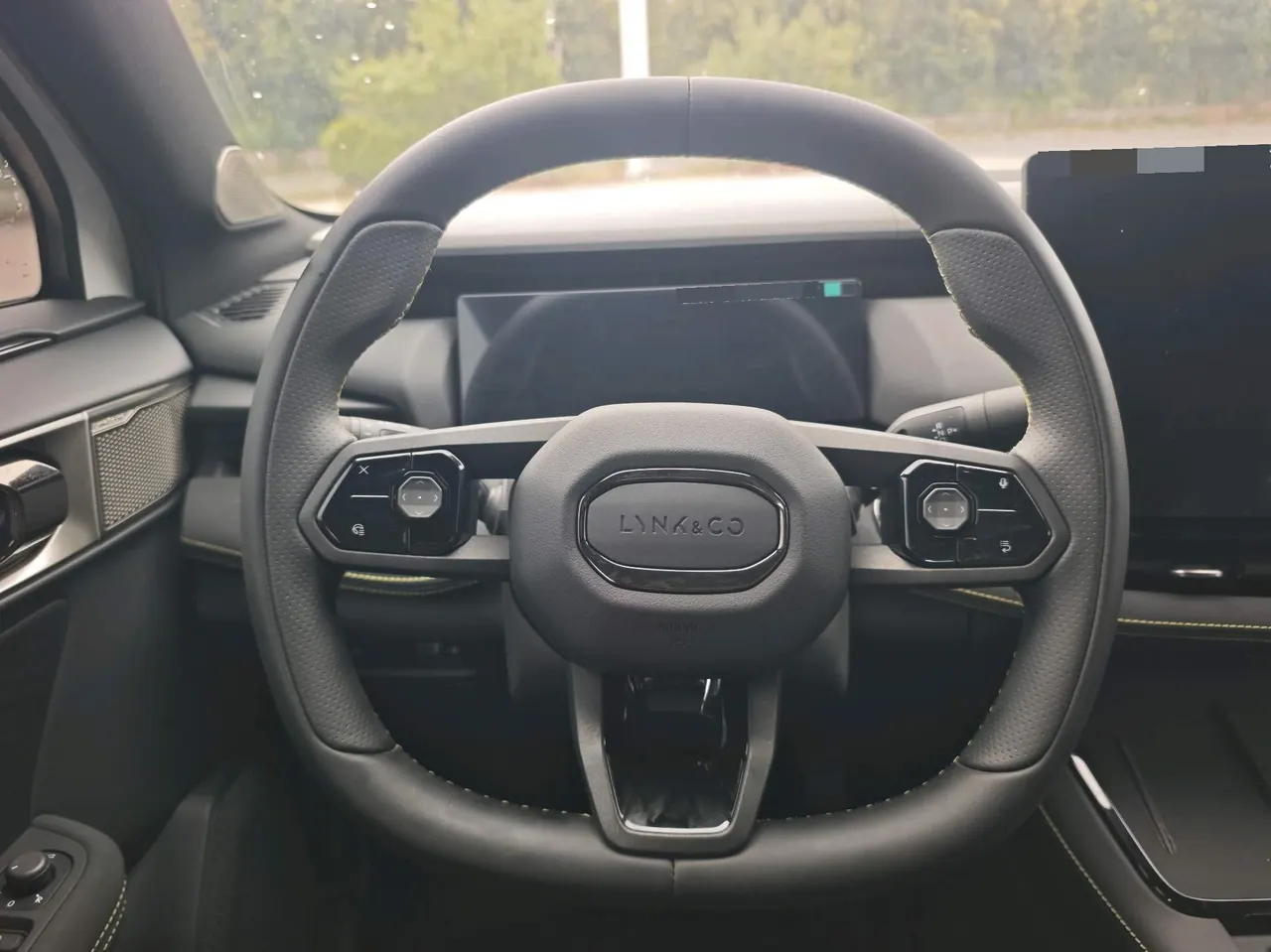 LYNK&amp;CO 2026 LYNK&amp;CO 06 1.5T Relive Ultra Auto 7
