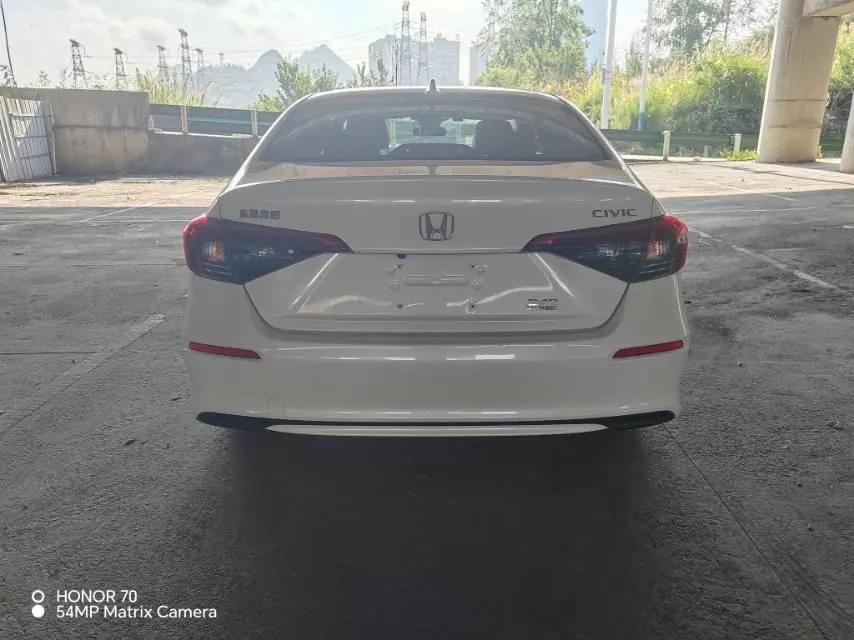 Honda 2023 Civic 1.5T CVT 240TURBO Sporty Edition Automatic 5