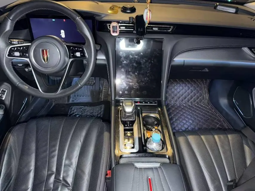 HongQi 2023 H5 2.0T Zhilian Qi Chang Edition Automatic Gear 6