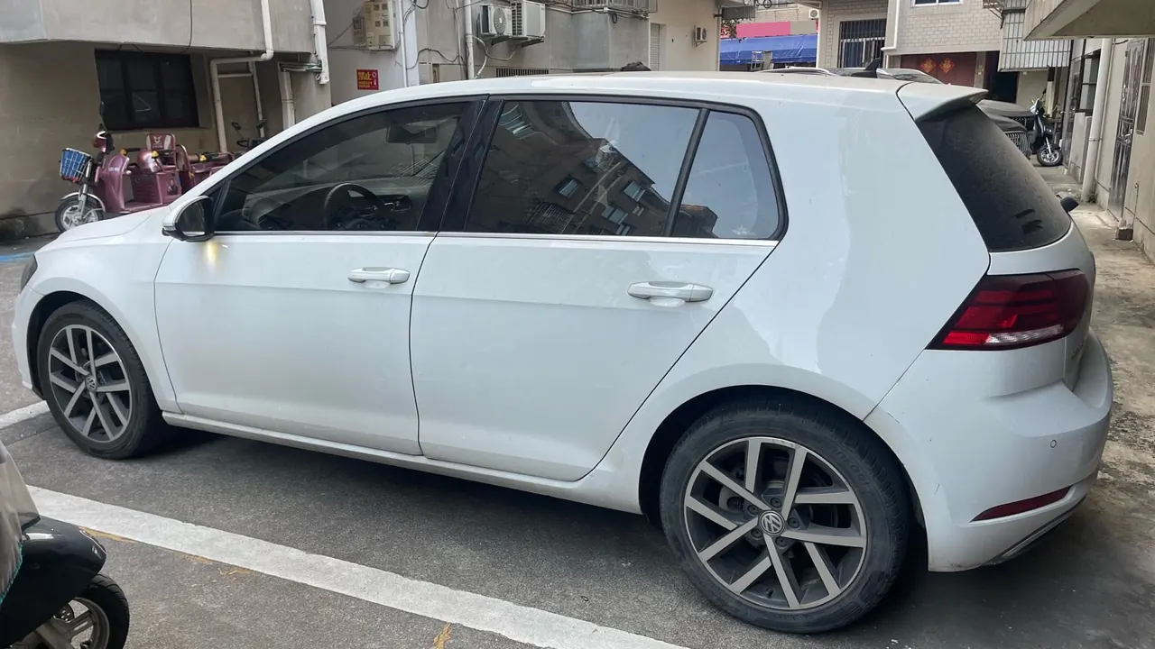Volkswagen 2020 Golf 7 1.4TSI 280TSI Beloved Edition Comfortable Automatic 2