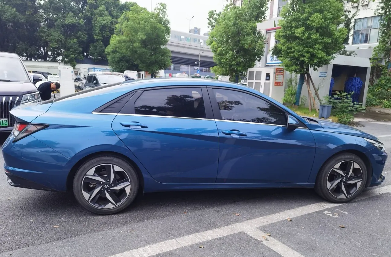 Hyundai 2022 Elantra-sedan 1.5 stepless GLX elite automatic gear 5
