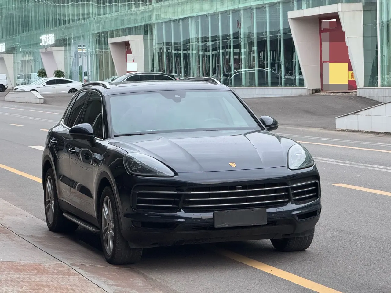 Porsche Cayenne New Energy (Imported) 2021 Cayenne Oil and Electric Hybrid 2.0T Automatic Gear 5