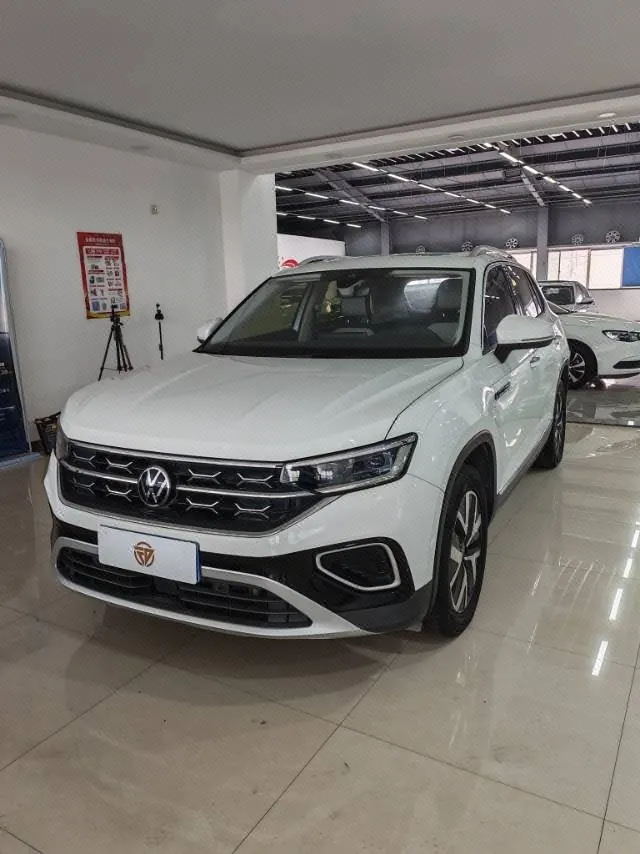 打开图片灯箱:Volkswagen 2023 Tanyue 2.0TSI 330TSI Two-Drive Luxury Plus Advanced Edition Automatic Gear