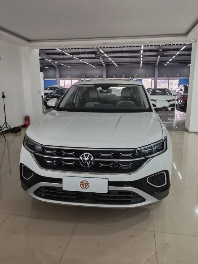 Volkswagen 2023 Tanyue 2.0TSI 330TSI Two-Drive Luxury Plus Advanced Edition Automatic Gear 3